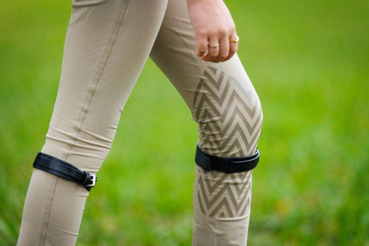 Equestrian garter straps