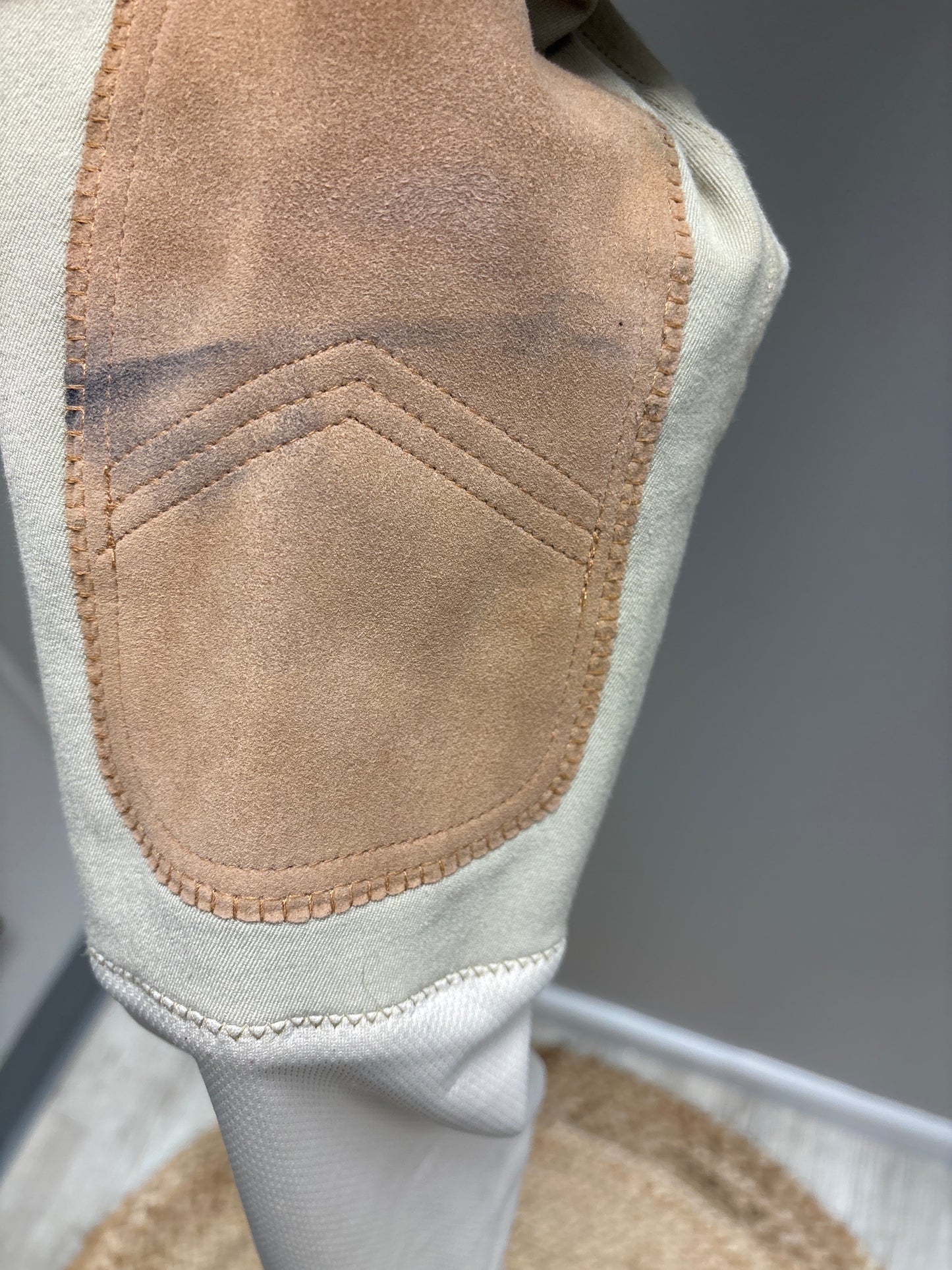 Ovation Celebrity Knee Patch 26