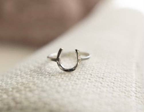 Lucky Horseshoe Ring Silver