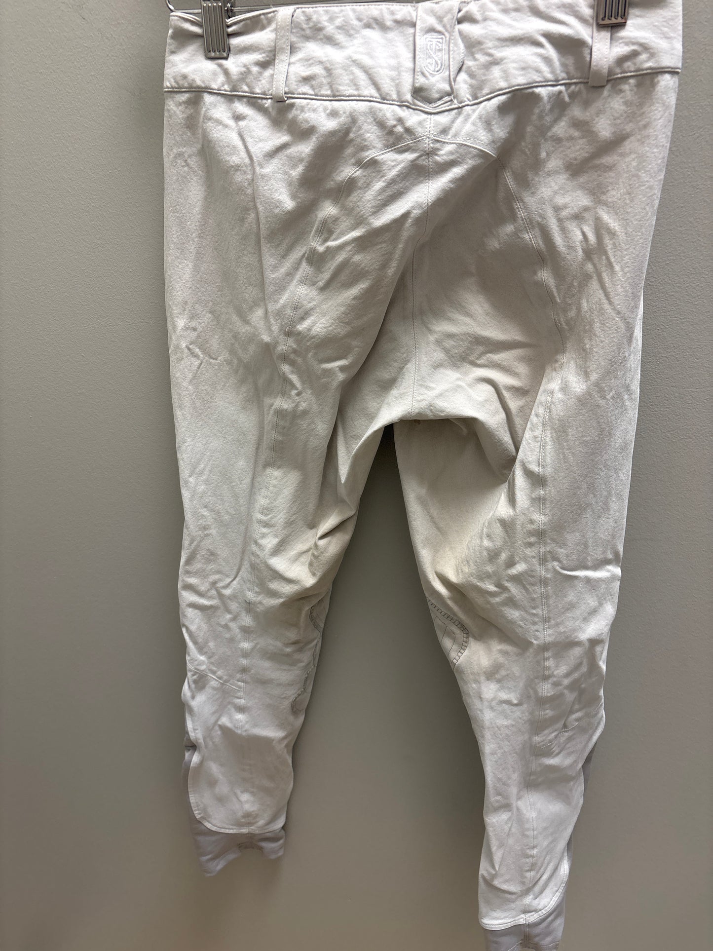 Symphony Tredstep White Knee Patch - 26