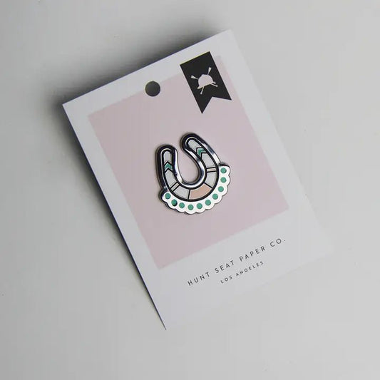 HuntSeat Thundering Hoof Pin