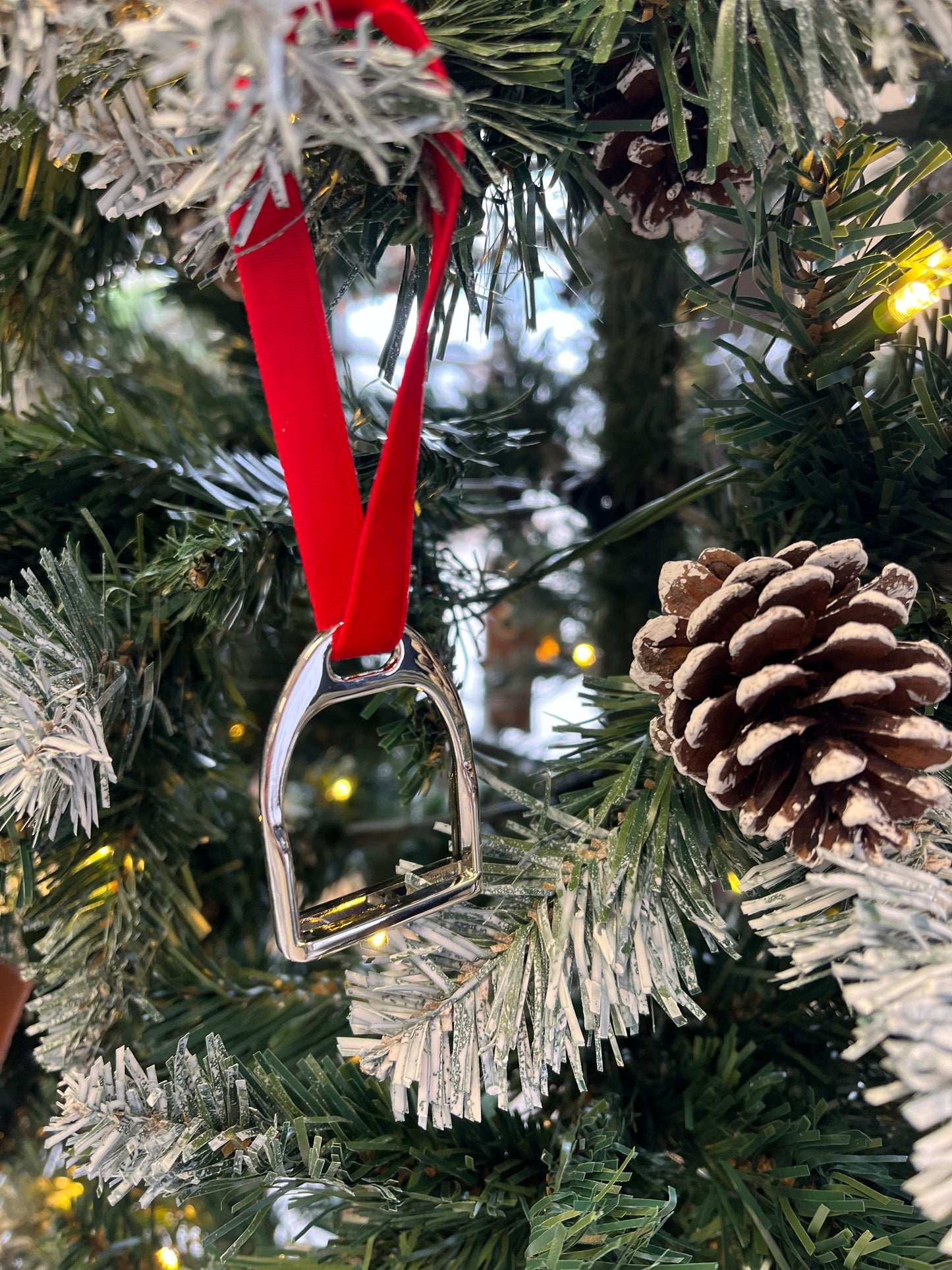 LILO Stirrup Tree Ornament