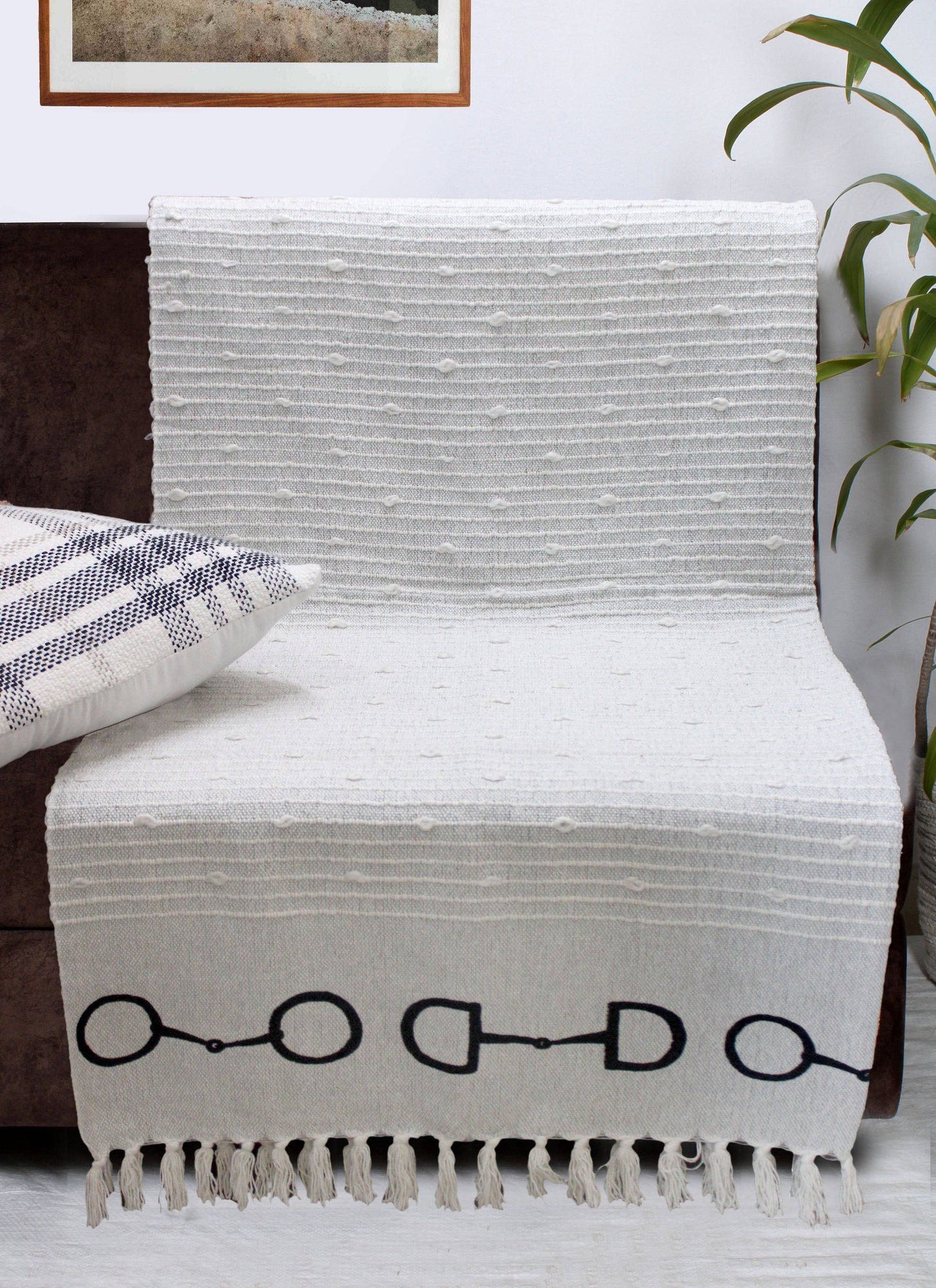 Lila Snaffle Bit Cotton Throw: Taupe / STD
