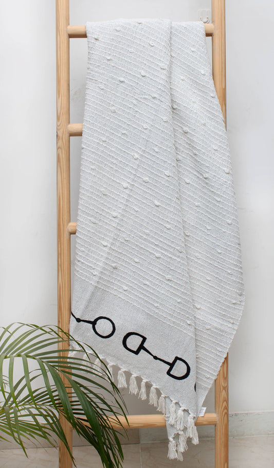 Lila Snaffle Bit Cotton Throw: Taupe / STD