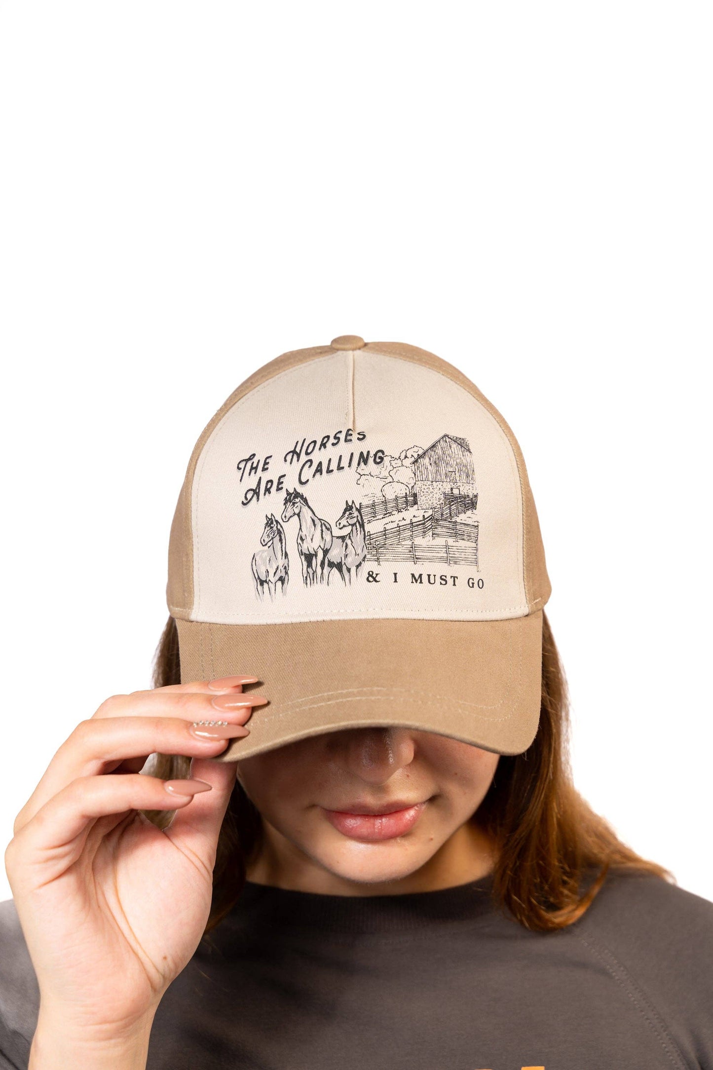 The Horses Are Calling Ringside Hat: Sand