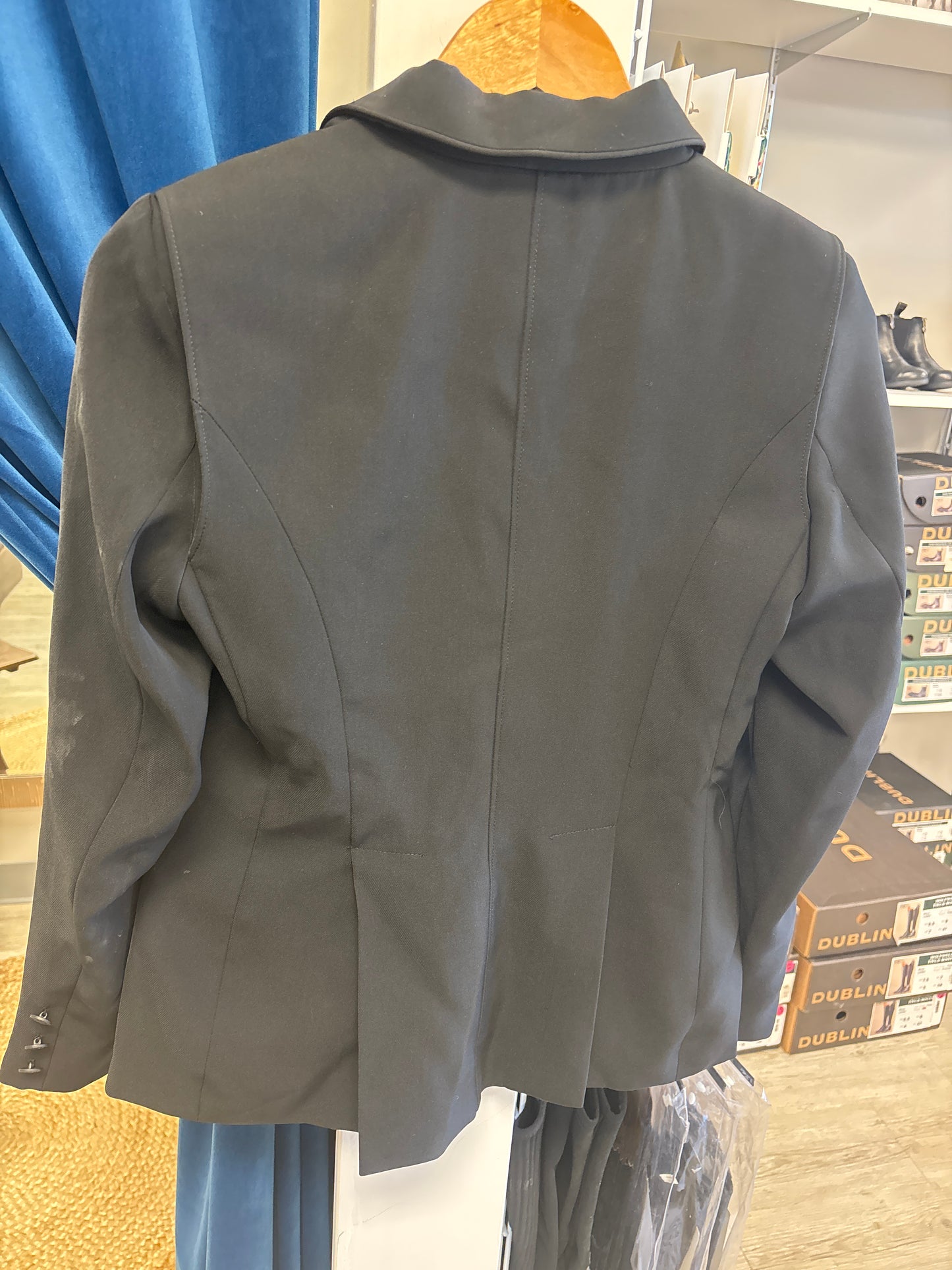 Ariat Show Jacket - Black 4R