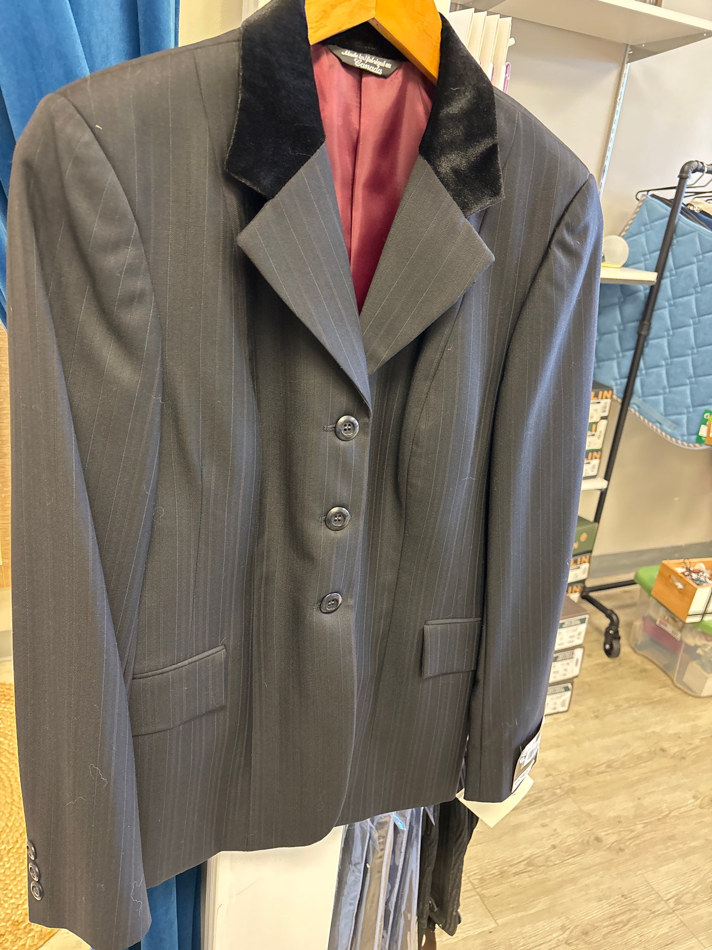 Grand Prix Jacket Black/Stripes - 14 R