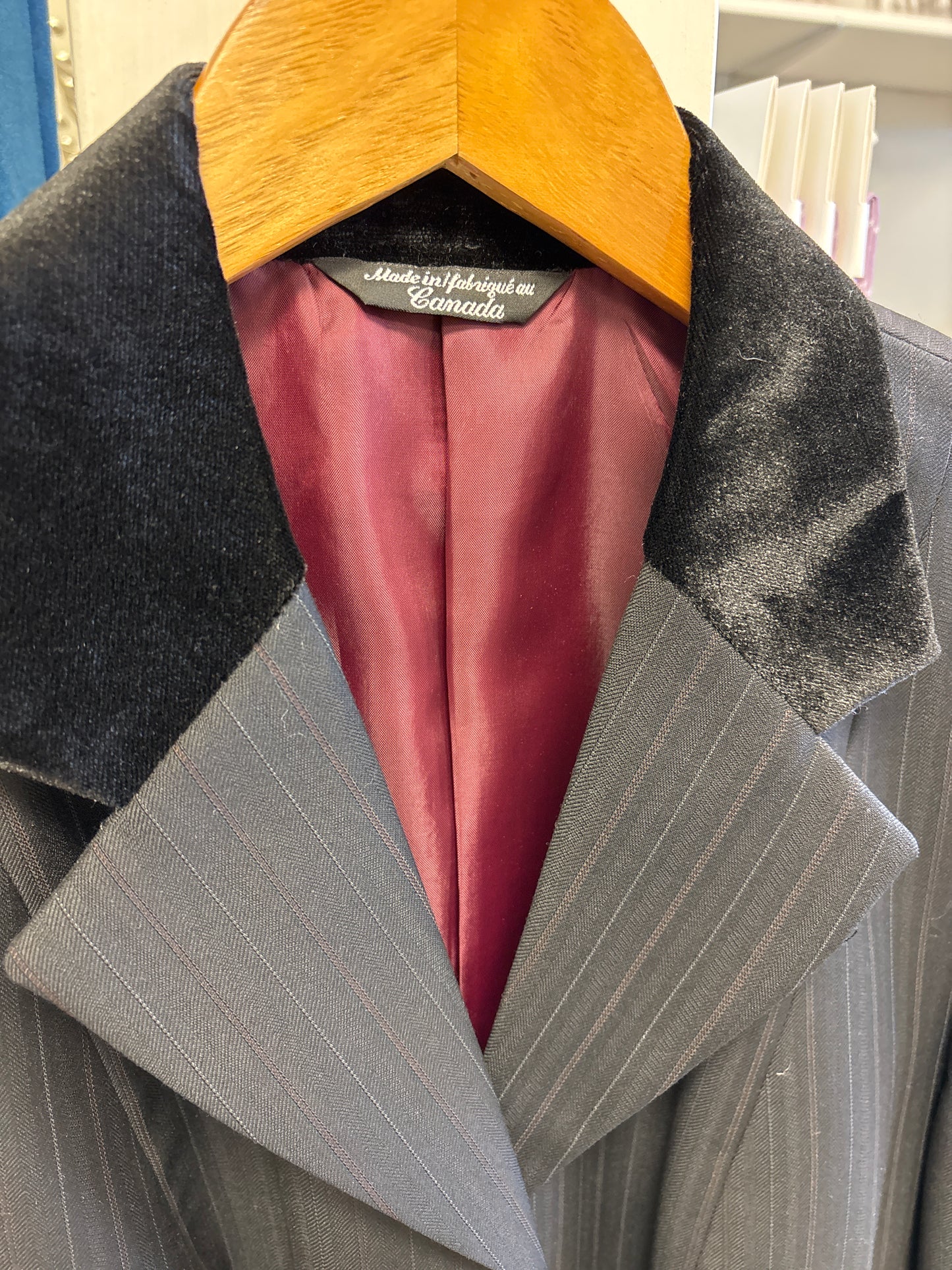 Grand Prix Jacket Black/Stripes - 14 R