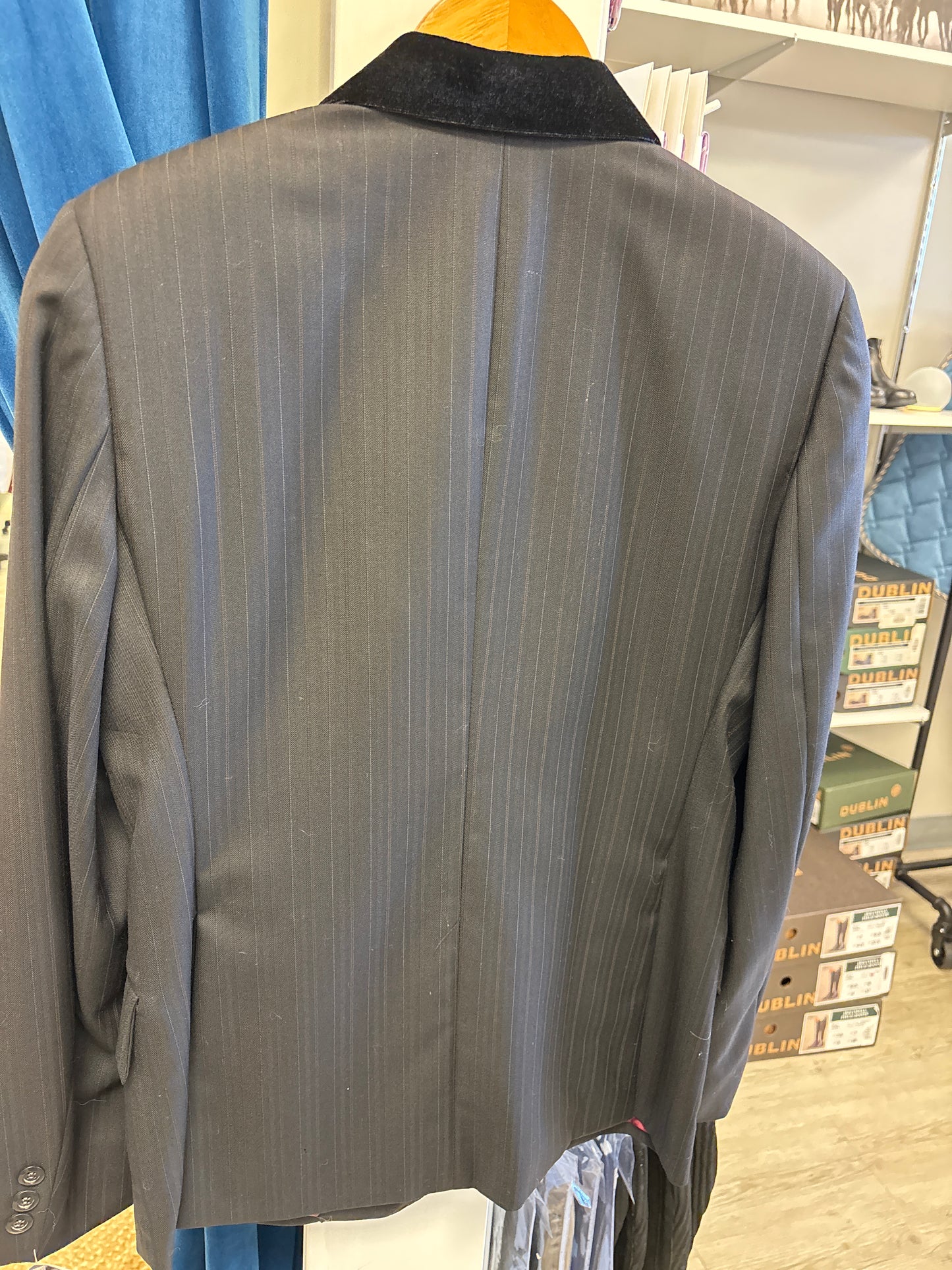 Grand Prix Jacket Black/Stripes - 14 R