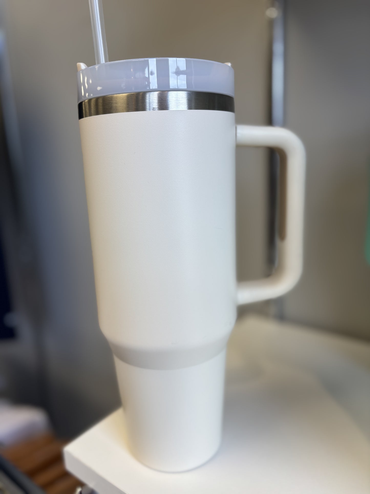 #teamGray Tumbler Cream
